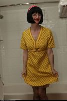 S_juliabathroom7p02.jpg (5859 bytes)