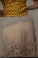 S_juliabathroom7p17.jpg (5808 bytes)