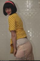 S_juliabathroom7p18.jpg (5513 bytes)